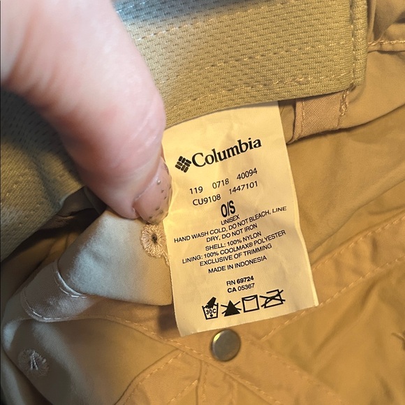 Beige Baseball Cap - Picture 6 of 6